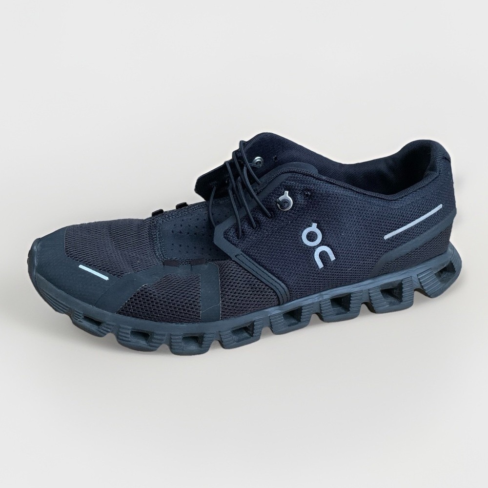 On Cloud 5 Running Shoes Athletic Sneakers Women's 10